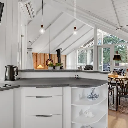 펜션 Beautiful In With Kitchen